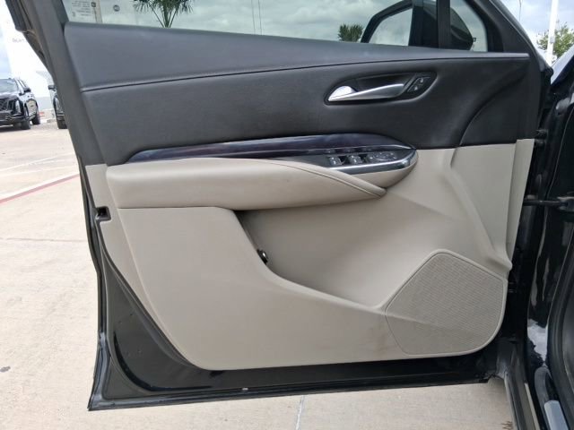 Used 2023 Cadillac XT4 Luxury FWD image 18