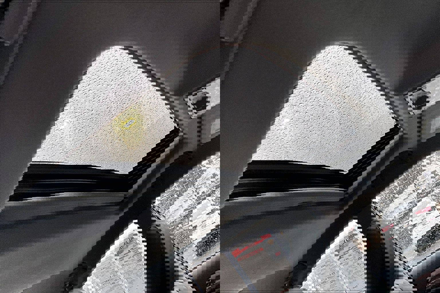 Used 2012 Toyota Avalon Limited image 20