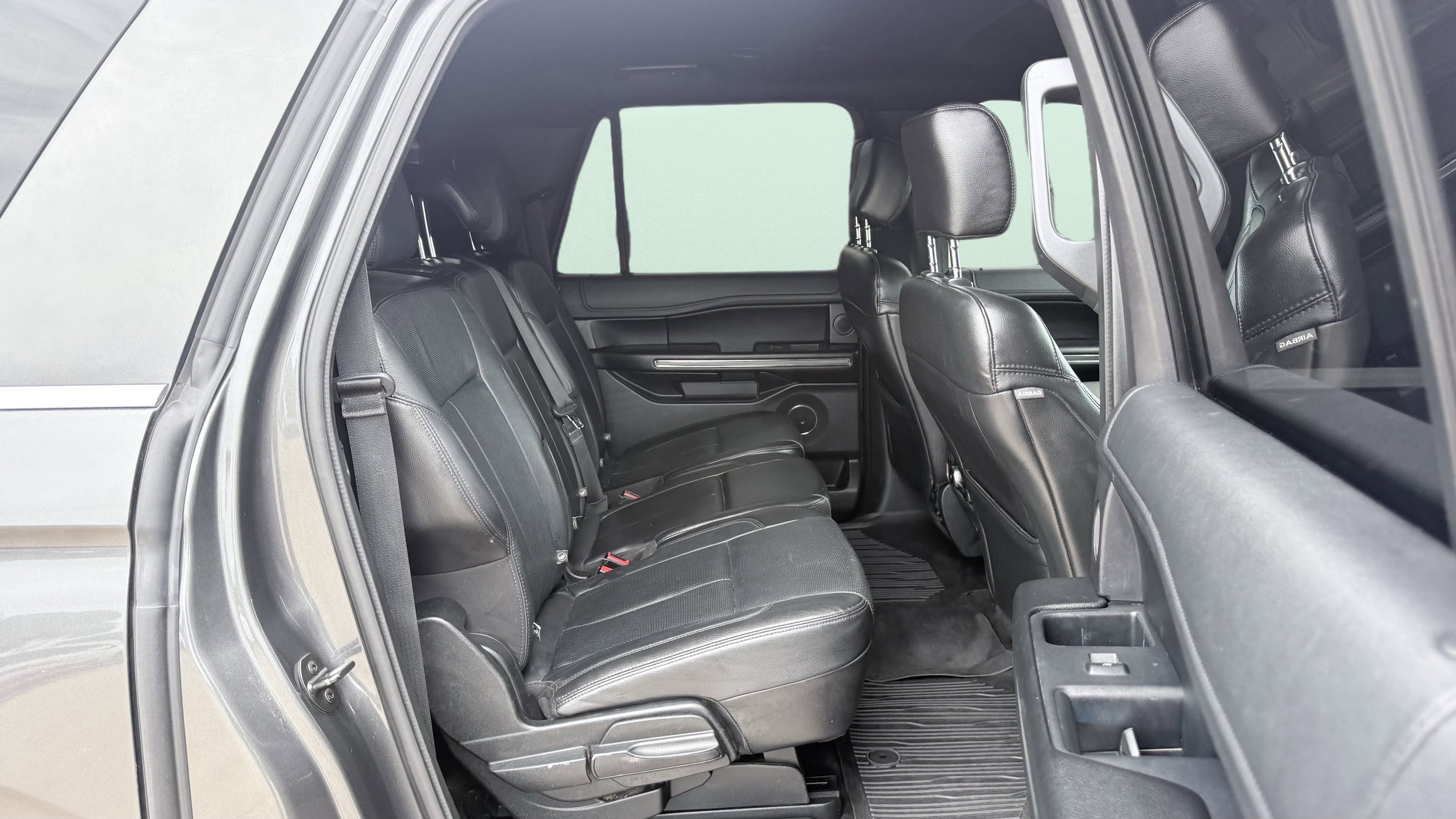 Used 2018 Ford Expedition Max XLT w/ Equipment Group 202A RWD image 42