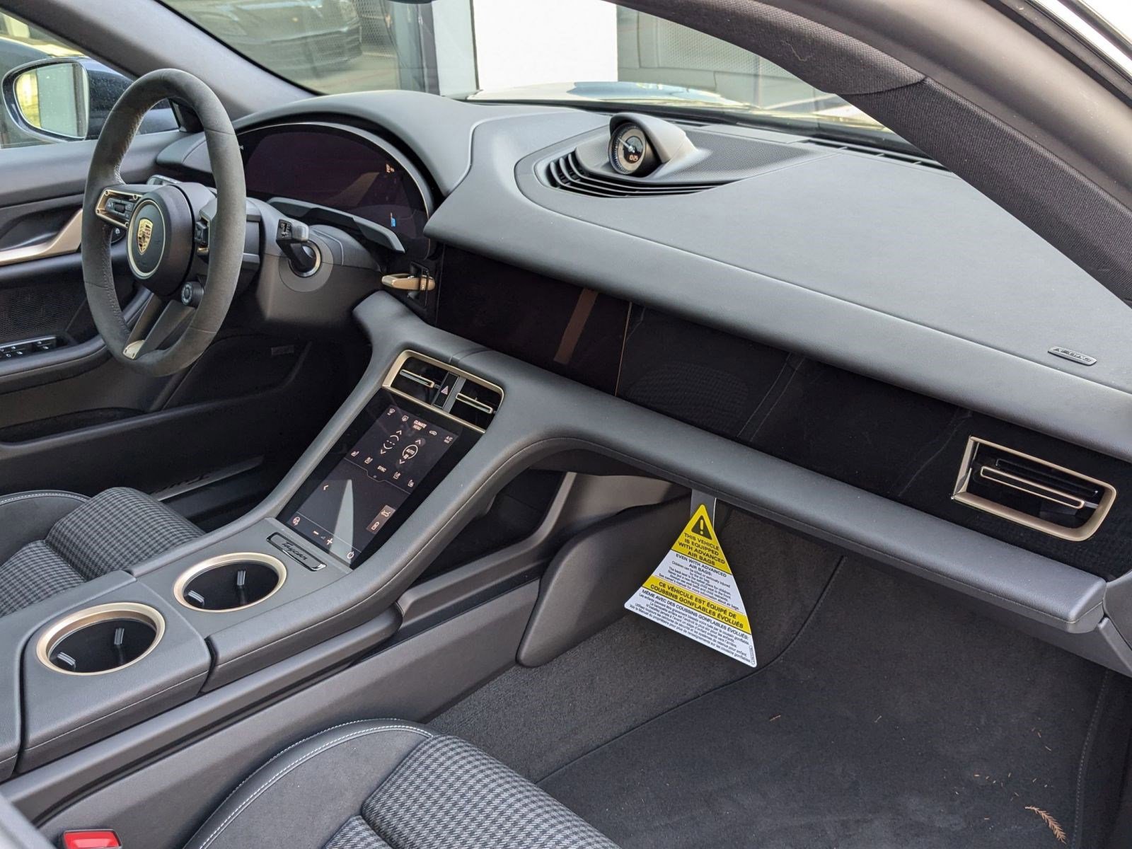 New 2025 Porsche Taycan 4S AWD/4WD image 26