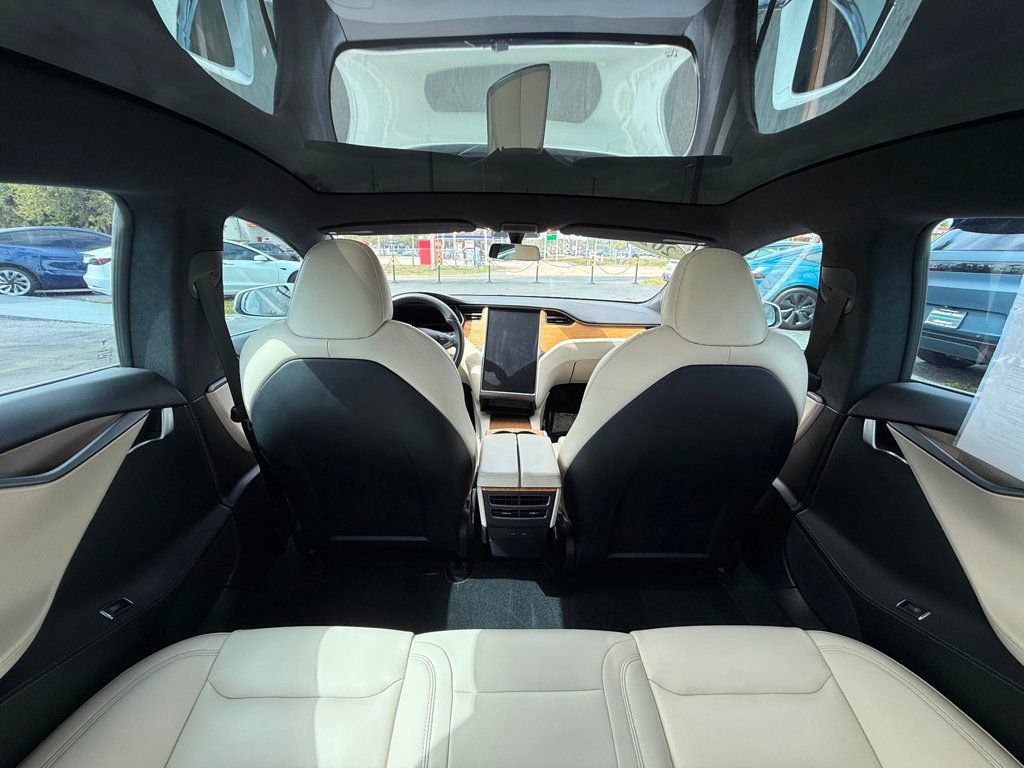 Used 2020 Tesla Model S AWD image 29