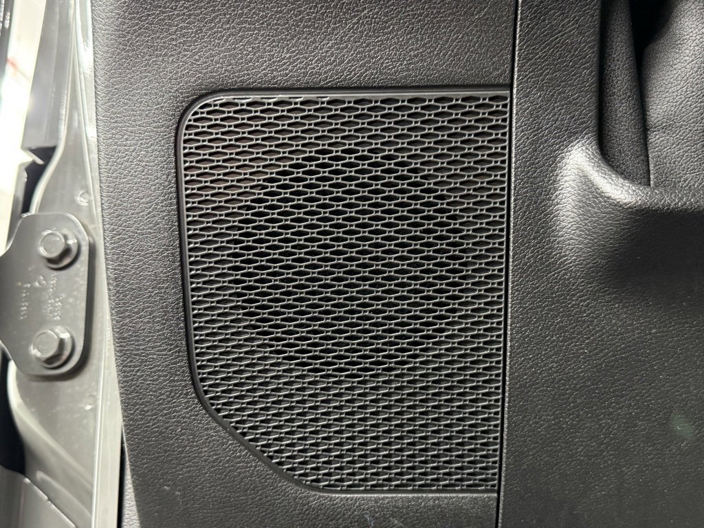 Used 2021 Jeep Wrangler Sport image 30