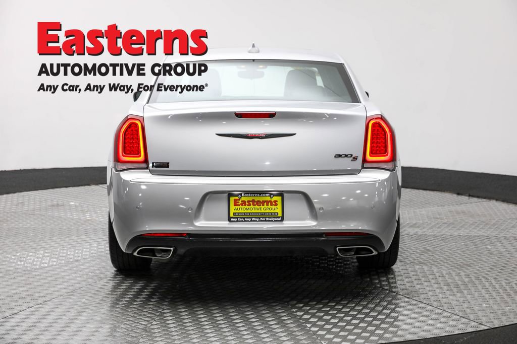 Used 2023 Chrysler 300 S image 6