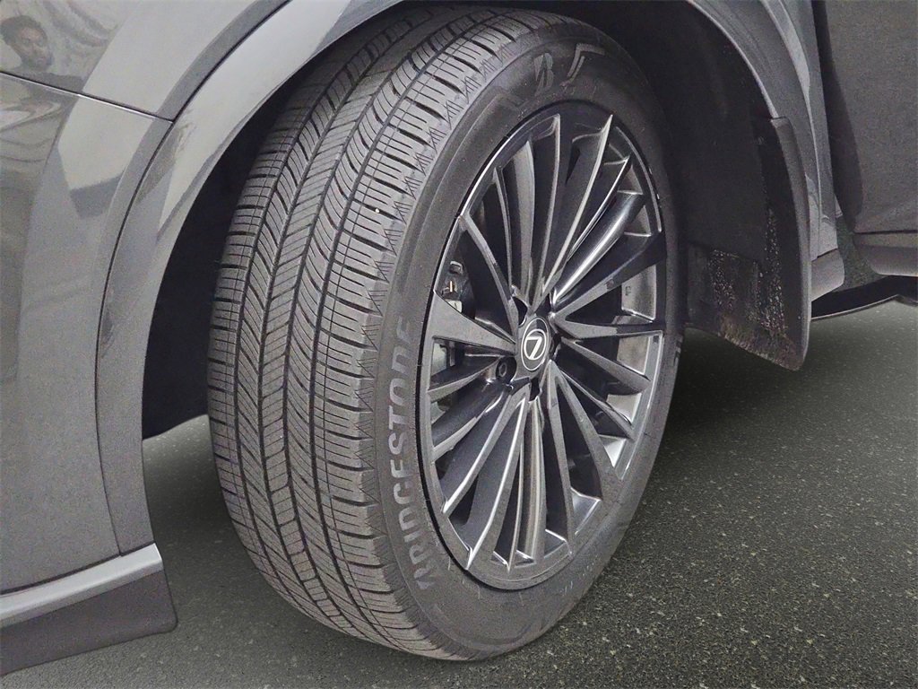 Used 2024 Lexus RX 350h image 33