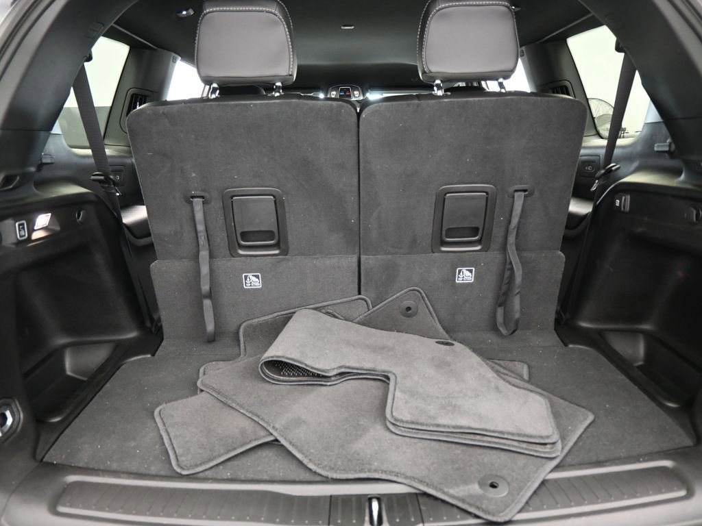 Used 2025 Jeep Grand Cherokee L Limited image 36