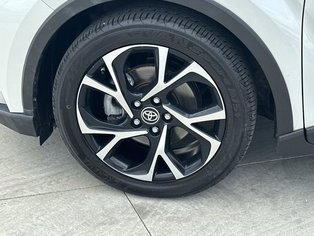 Certified 2020 Toyota C-HR XLE FWD image 21