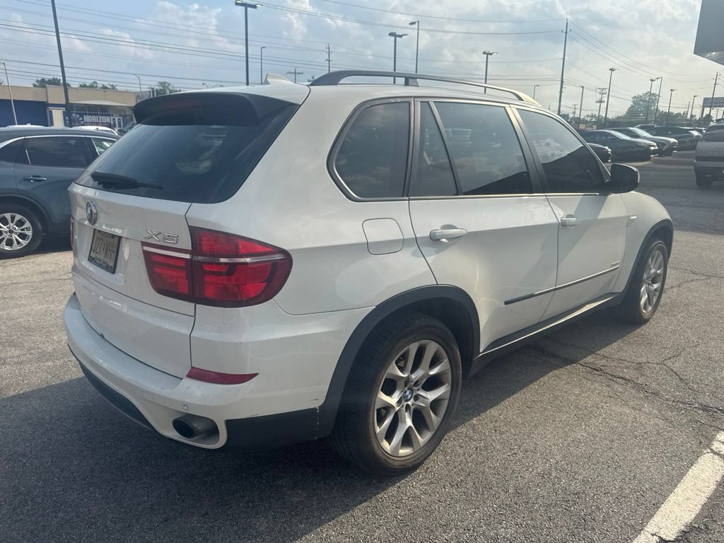 Used 2011 BMW X5 xDrive35i AWD/4WD image 3