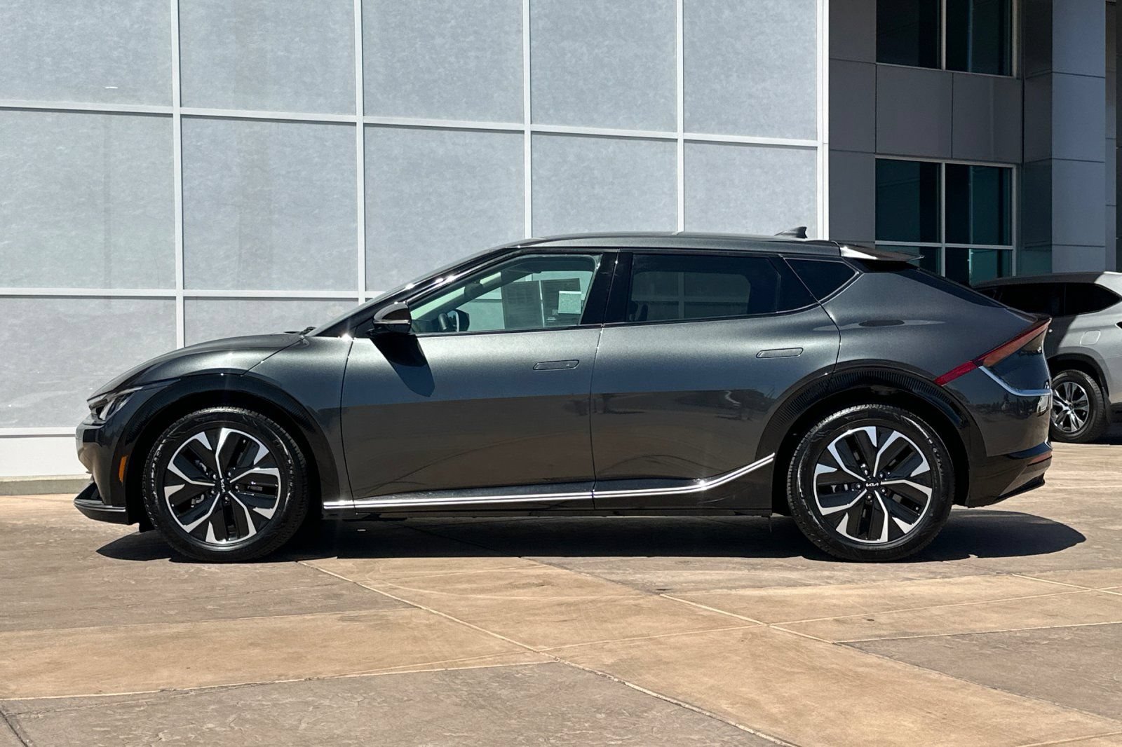 Used 2024 Kia EV6 Wind AWD/4WD image 7