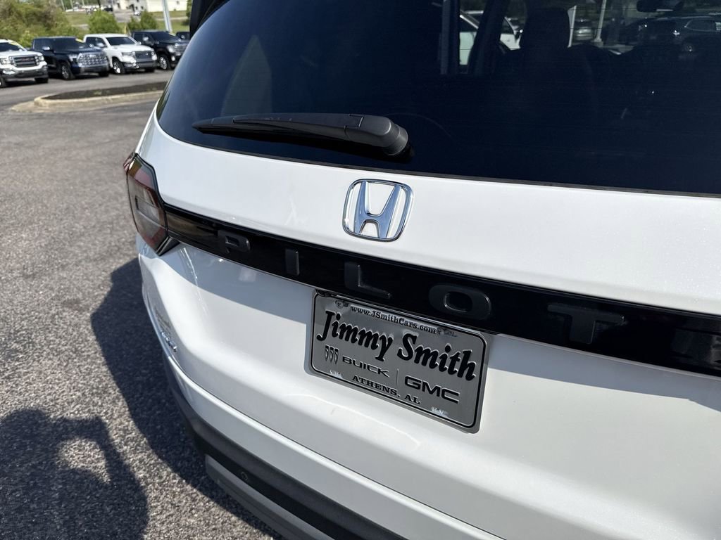 Used 2025 Honda Pilot EX-L image 38