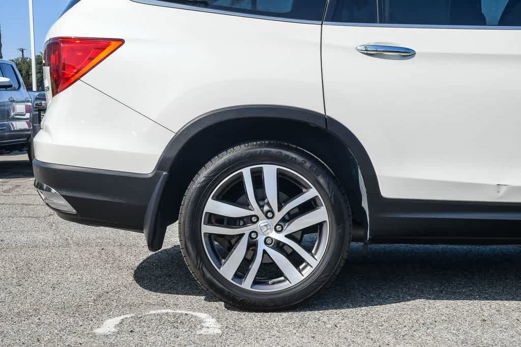 Used 2016 Honda Pilot Touring image 10