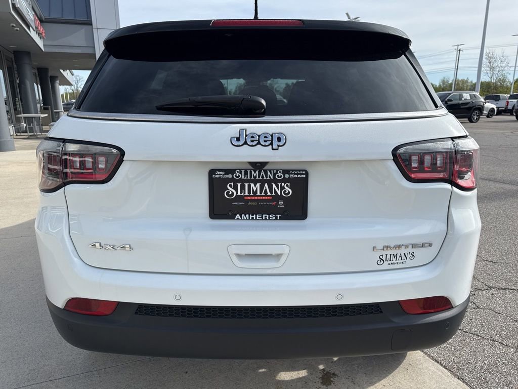 Used 2024 Jeep Compass Limited AWD/4WD image 6