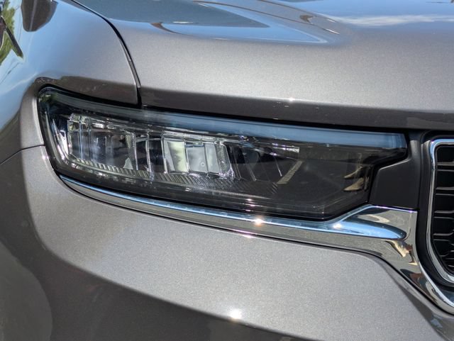 New 2026 Jeep Grand Cherokee Laredo X AWD/4WD image 10