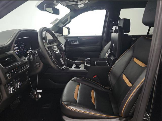 Used 2024 GMC Yukon AT4 w/ LPO, Floor Liner Package image 3