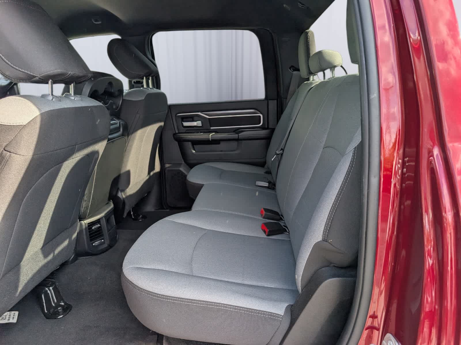 Used 2024 RAM 2500 Big Horn AWD/4WD image 14