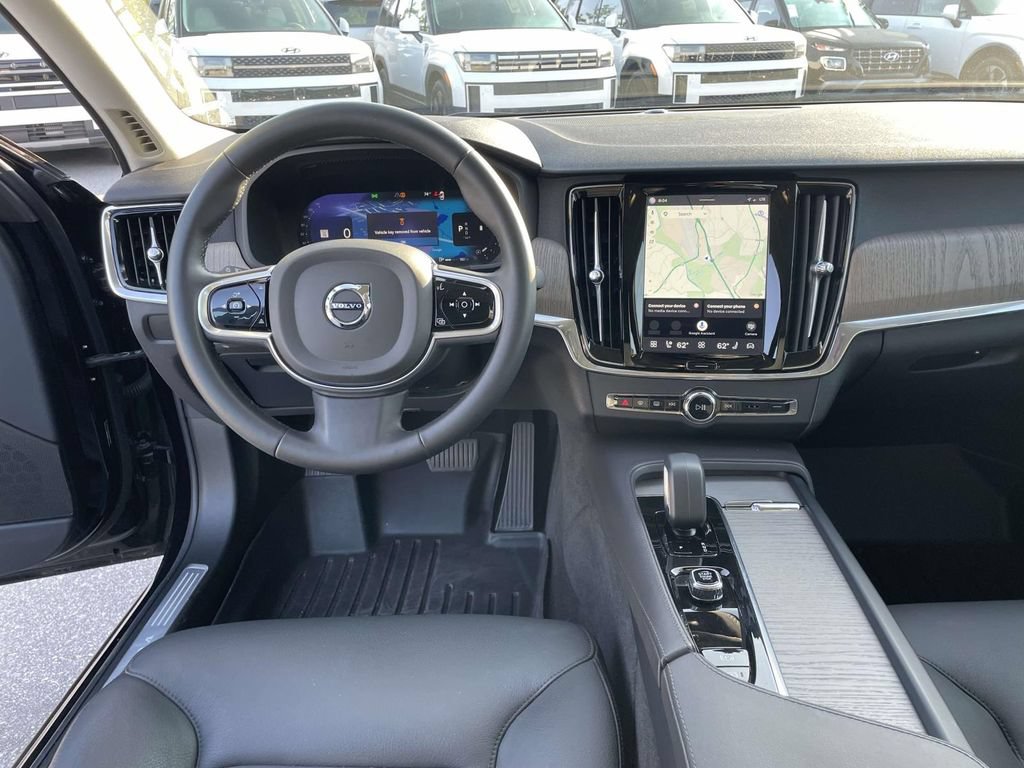 Used 2025 Volvo S90 B6 Plus AWD/4WD image 4