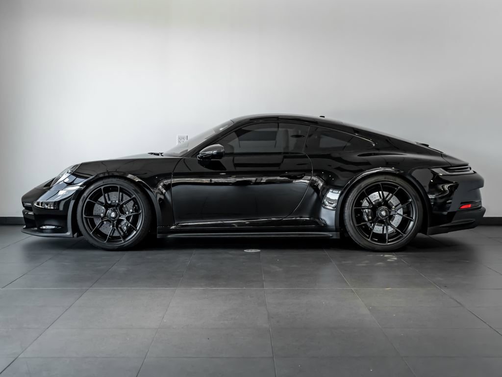 Certified 2024 Porsche 911 GT3 image 2