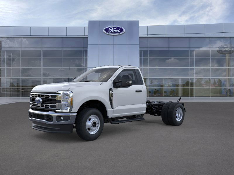 New 2025 Ford F350 XL w/ XL Chrome Package image 1