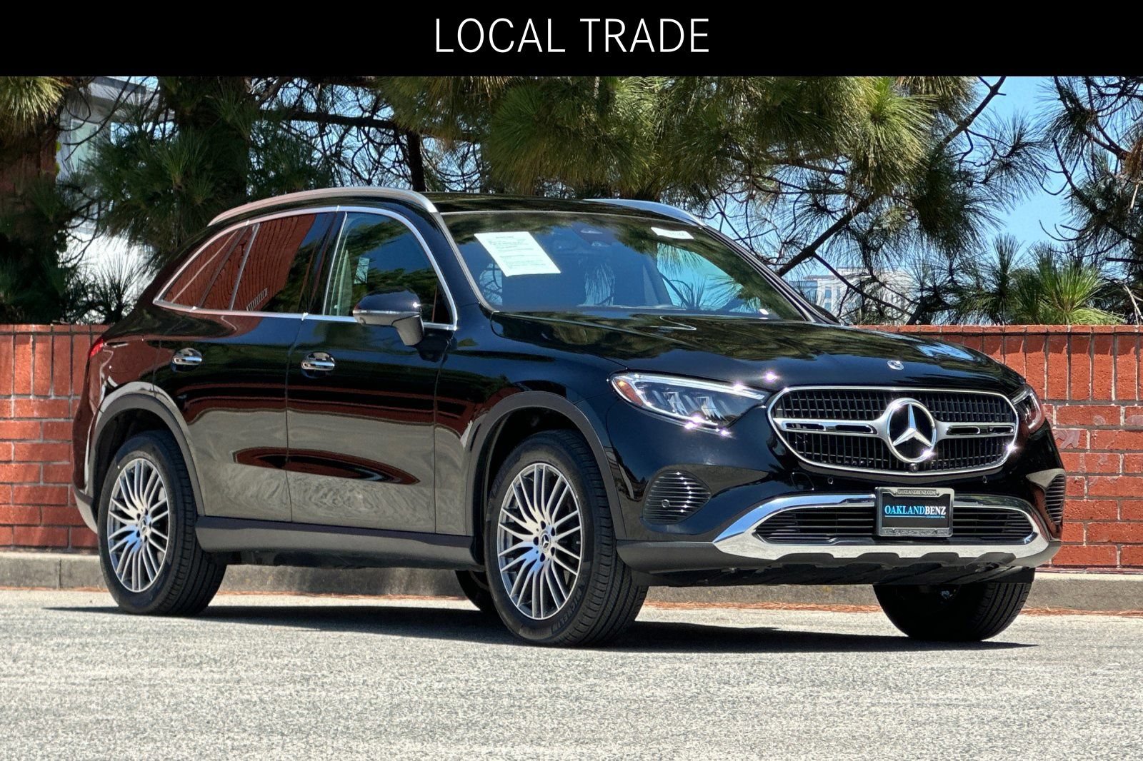 Certified 2024 Mercedes-Benz GLC 300 4MATIC image 2