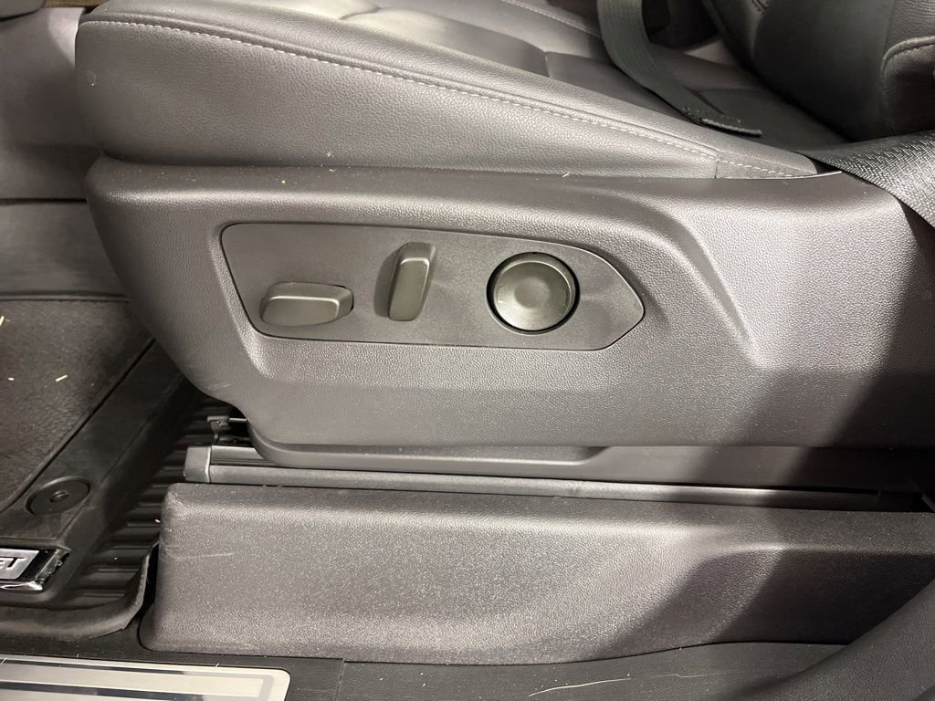 Certified 2024 Chevrolet Silverado 1500 LT Trail Boss w/ Convenience Package II image 23