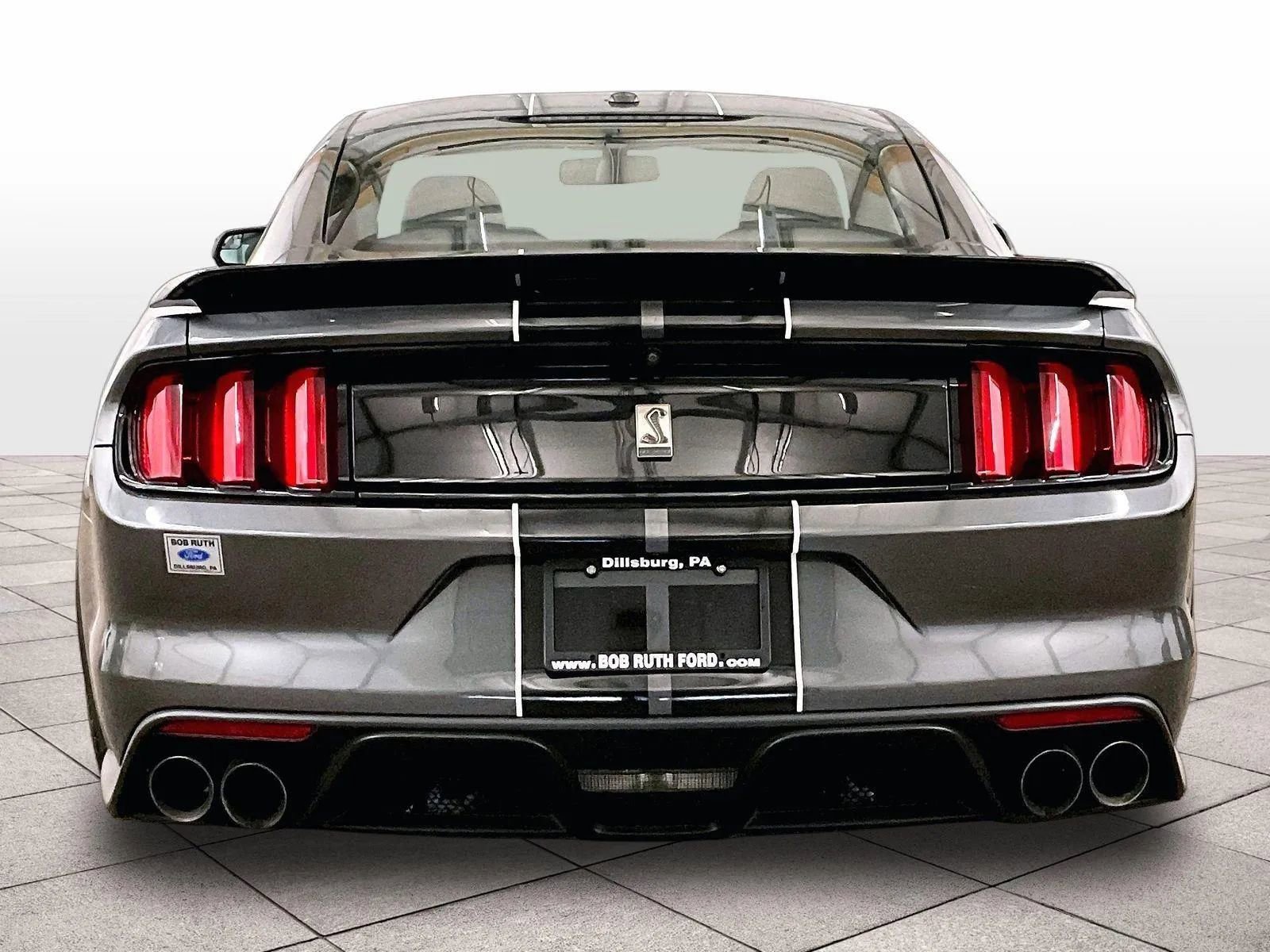 Certified 2017 Ford Mustang Shelby GT350 RWD image 4