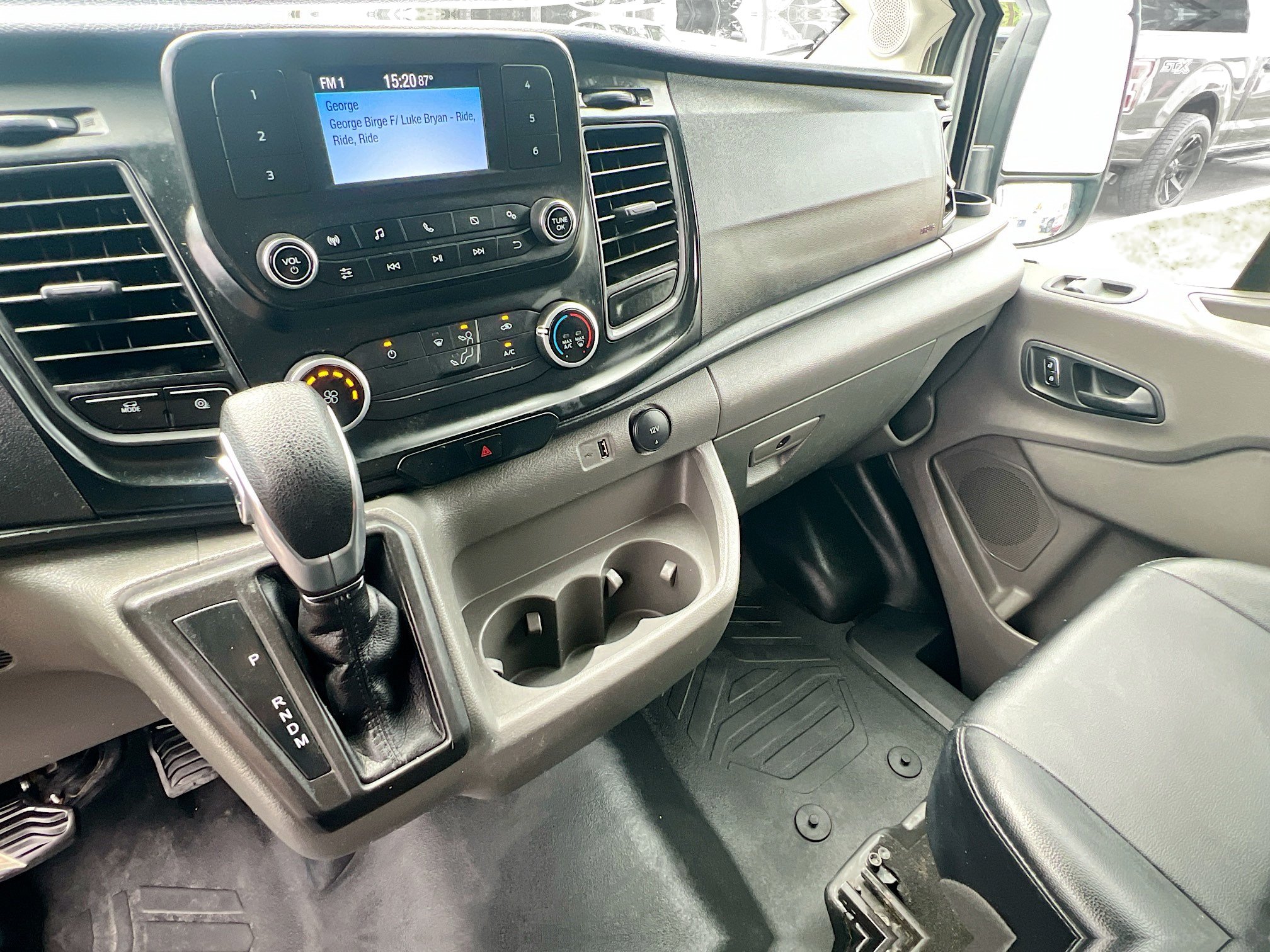 Used 2024 Ford Transit 250 148 High Roof Extended w/ Load Area Protection Package RWD image 24
