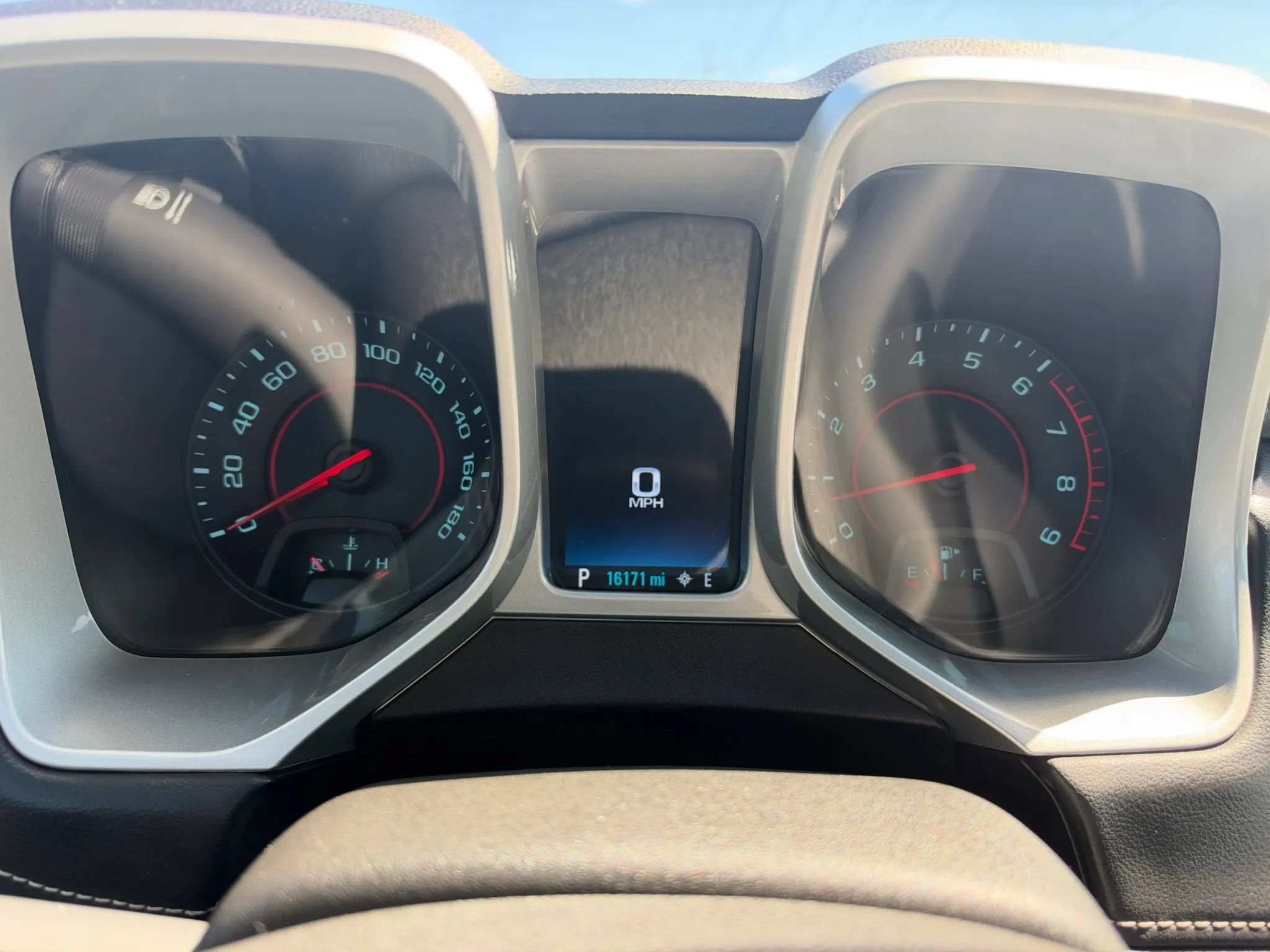 Used 2015 Chevrolet Camaro SS w/ LPO, Red Appearance Package RWD image 19