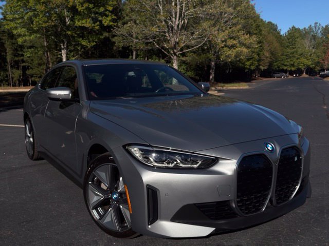 Used 2024 BMW i4 eDrive40 w/ Premium Package RWD image 4