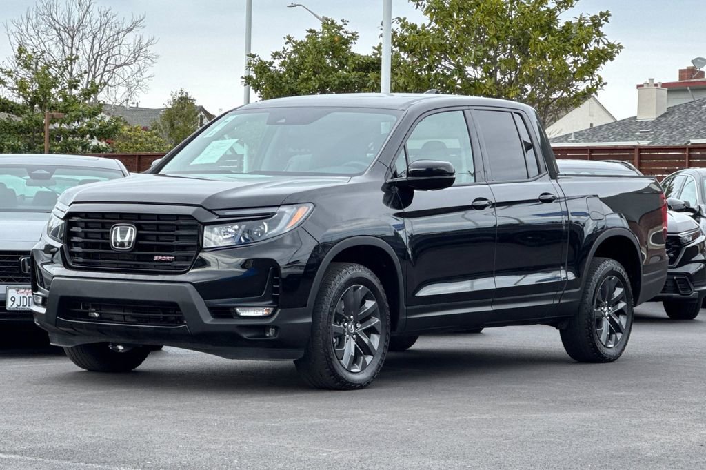 Certified 2023 Honda Ridgeline Sport image 8