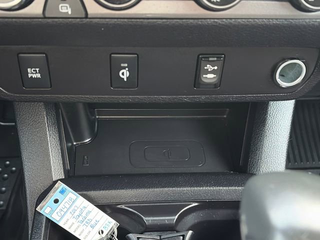 Used 2017 Toyota Tacoma TRD Off-Road w/ Tow Package (A/T) image 48