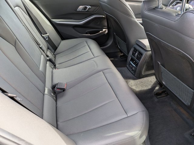 Used 2020 BMW 330i xDrive Sedan w/ Driving Assistance Package image 19