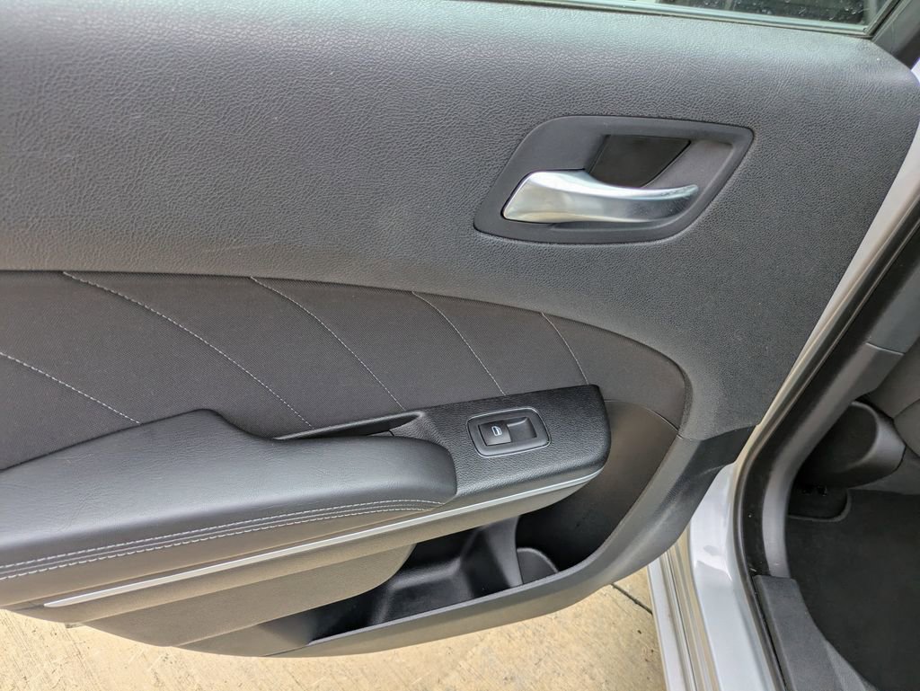 Used 2023 Dodge Charger SXT w/ Cold Weather Package image 10