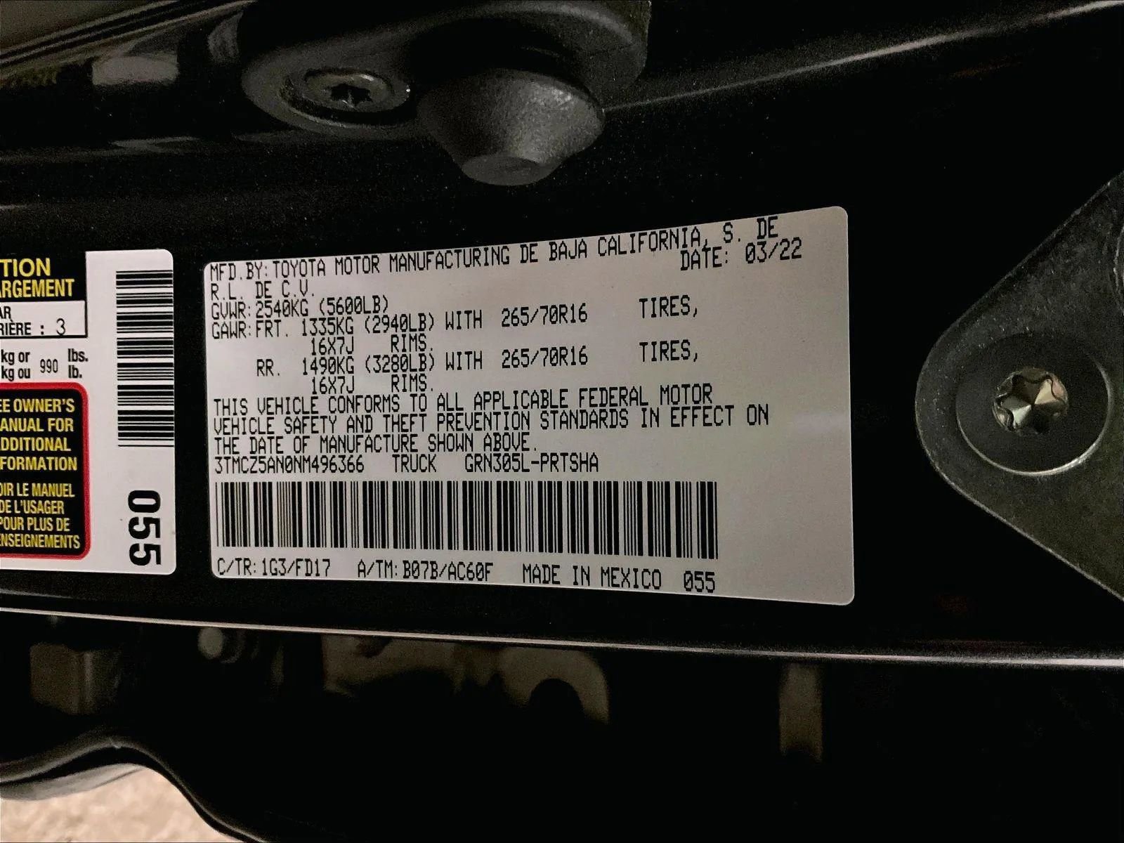 Used 2022 Toyota Tacoma TRD Off-Road w/ Technology Package AWD/4WD image 33