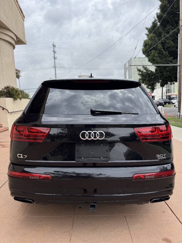 Used 2017 Audi Q7 3.0T Premium Plus AWD/4WD image 4