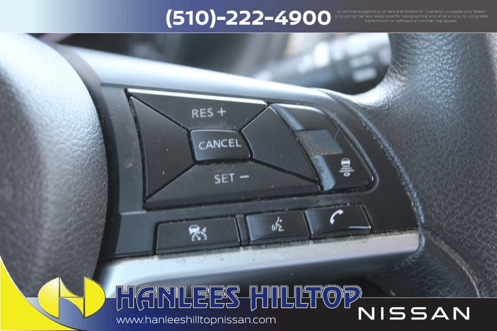 Used 2022 Nissan Kicks SV FWD image 27
