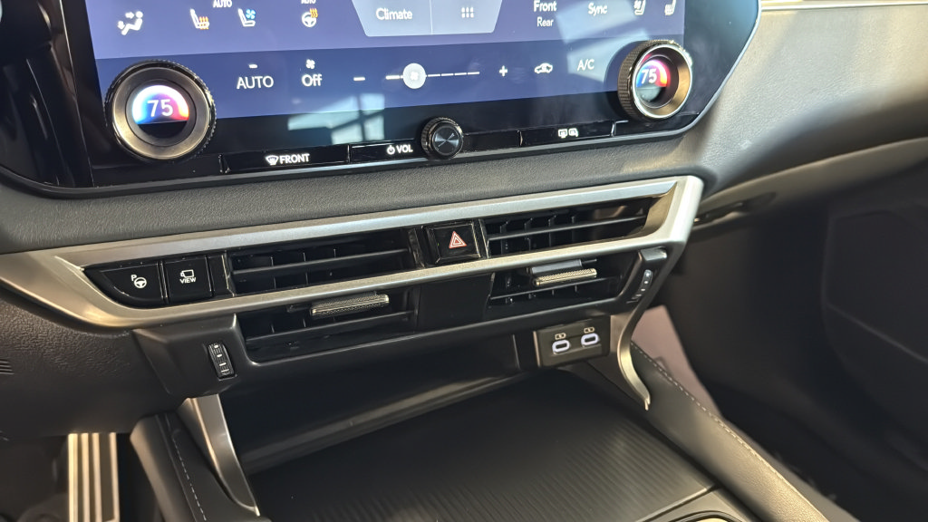 Certified 2023 Lexus RX 500h F Sport w/ Accessory Package (2T) AWD/4WD image 39