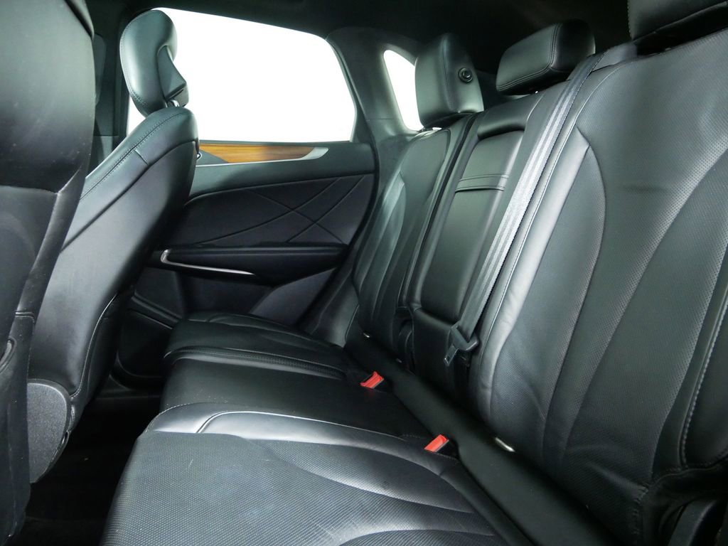 Used 2017 Lincoln MKC Reserve AWD/4WD image 16