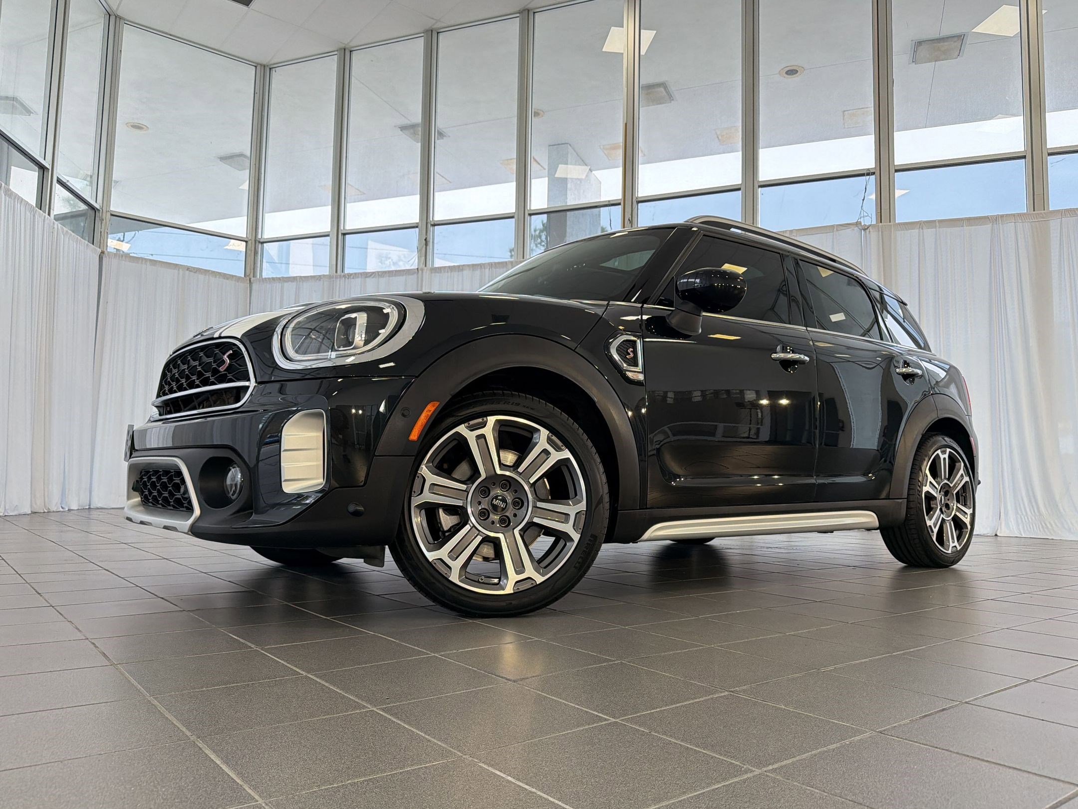 Certified 2024 MINI Cooper Countryman S image 39