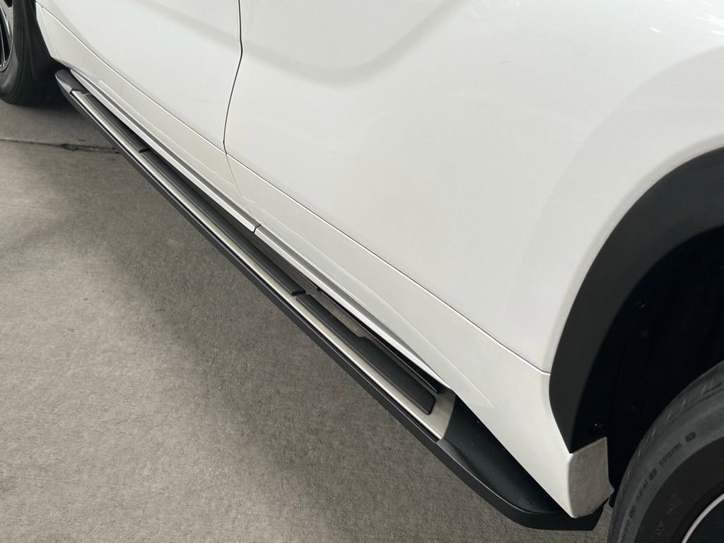 Used 2022 Toyota Highlander XSE image 19