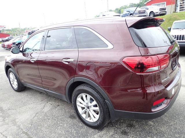 Used 2020 Kia Sorento LX w/ LX I4 Convenience Package AWD/4WD image 3
