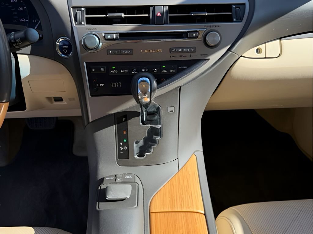 Used 2014 Lexus RX 450h FWD image 19