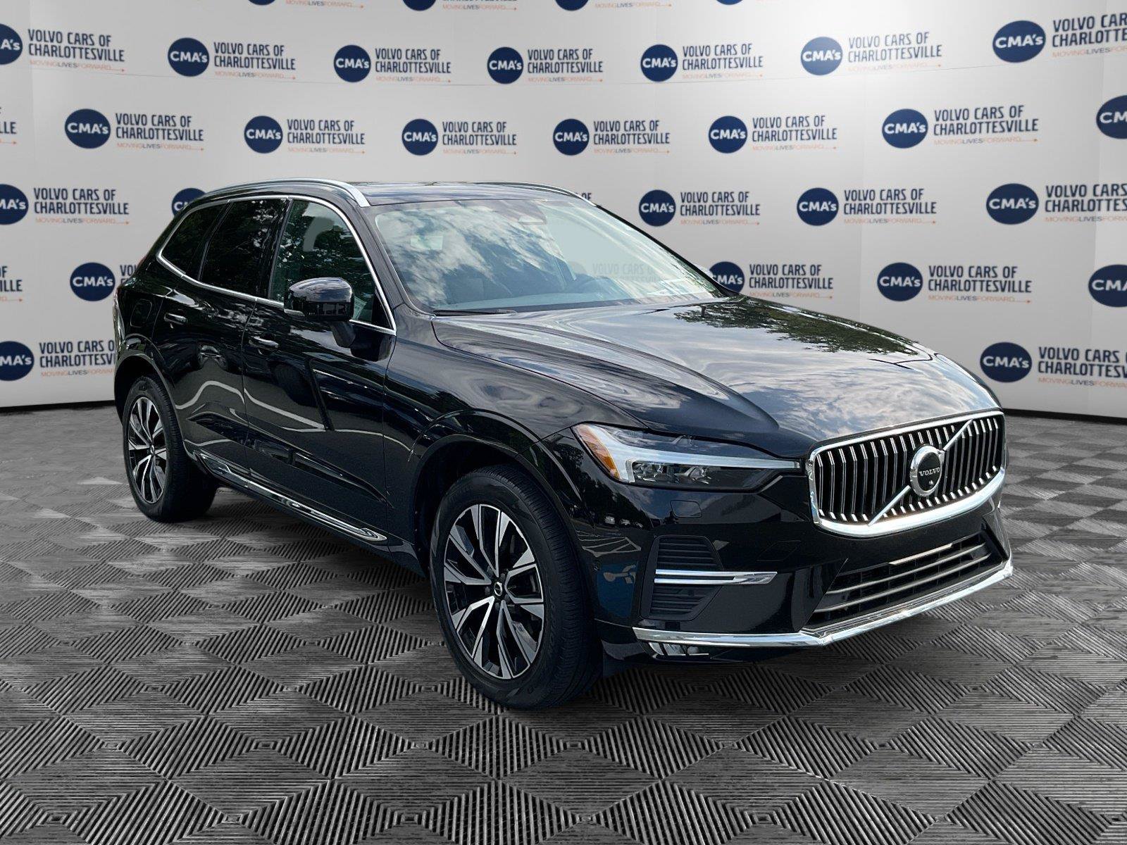 Used 2023 Volvo XC60 B5 Plus AWD/4WD image 7