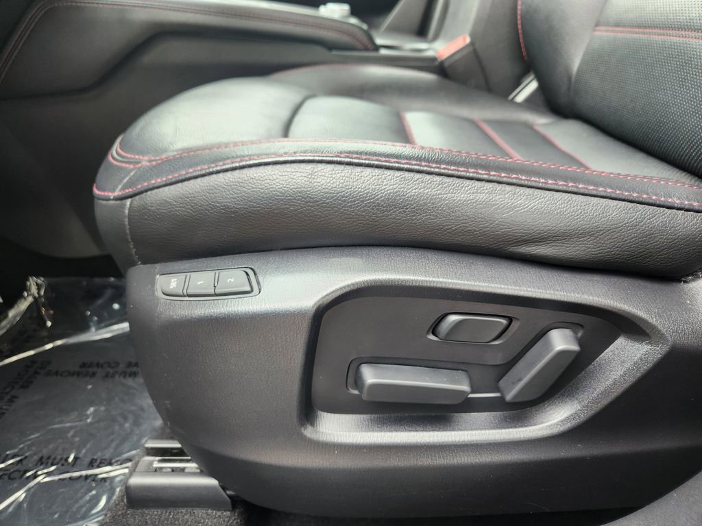 Used 2025 MAZDA CX-5 Carbon Edition image 14