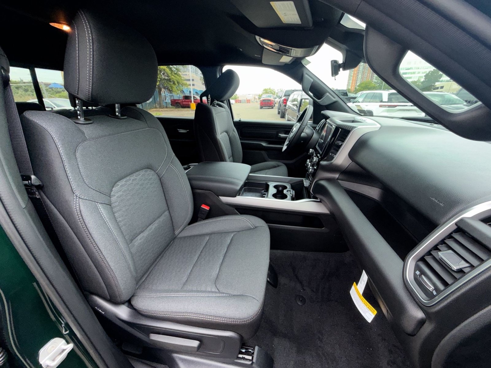 New 2026 RAM 1500 Express AWD/4WD image 26