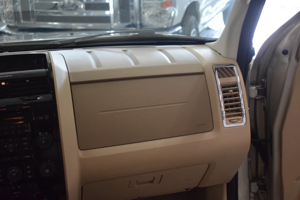 Used 2010 Ford Escape Limited AWD/4WD image 49