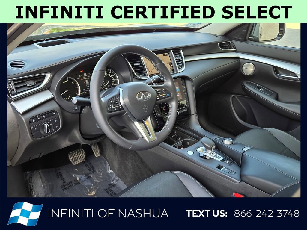 Used 2021 INFINITI QX50 Sensory w/ Accent Package AWD/4WD image 4