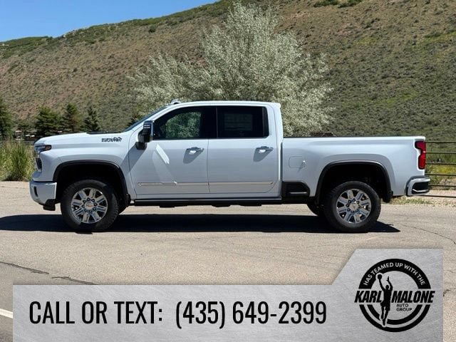 New 2026 Chevrolet Silverado 3500 High Country w/ Technology Package AWD/4WD image 2
