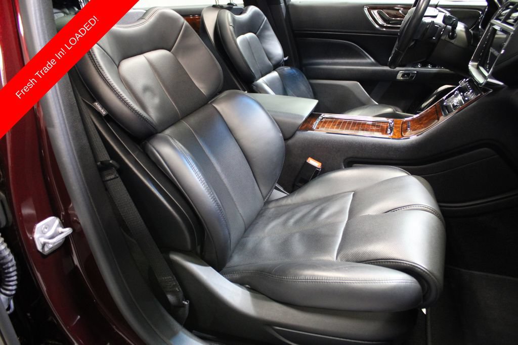 Used 2018 Lincoln Continental Reserve AWD/4WD image 27