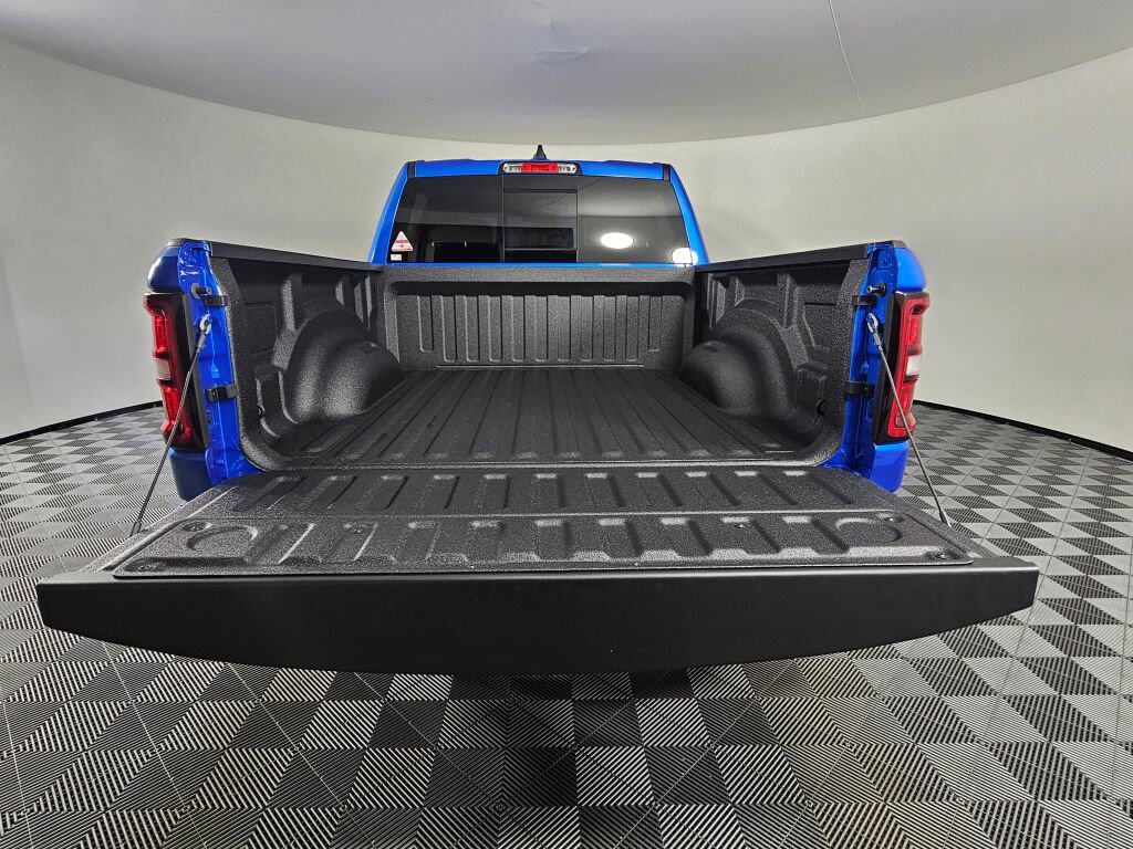 New 2026 RAM 1500 Big Horn AWD/4WD image 15