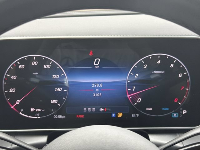 Used 2026 Mercedes-Benz GLC 300 4MATIC image 24