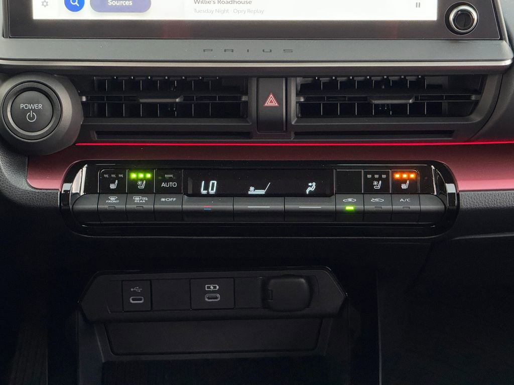 Used 2026 Toyota Prius Plug-In Hybrid w/ Limited Premium Package image 18